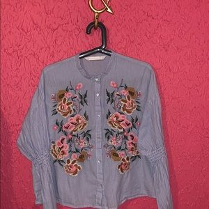 🔴Embroidered cropped button down from Zara